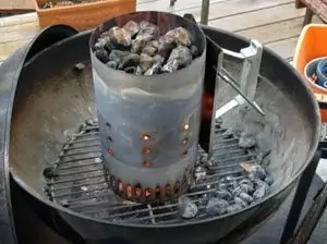 Chimney starter flaming